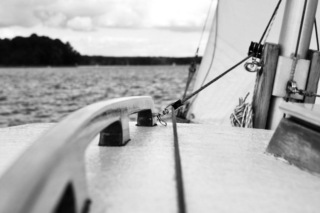 Sailing 2 by Tana Hell